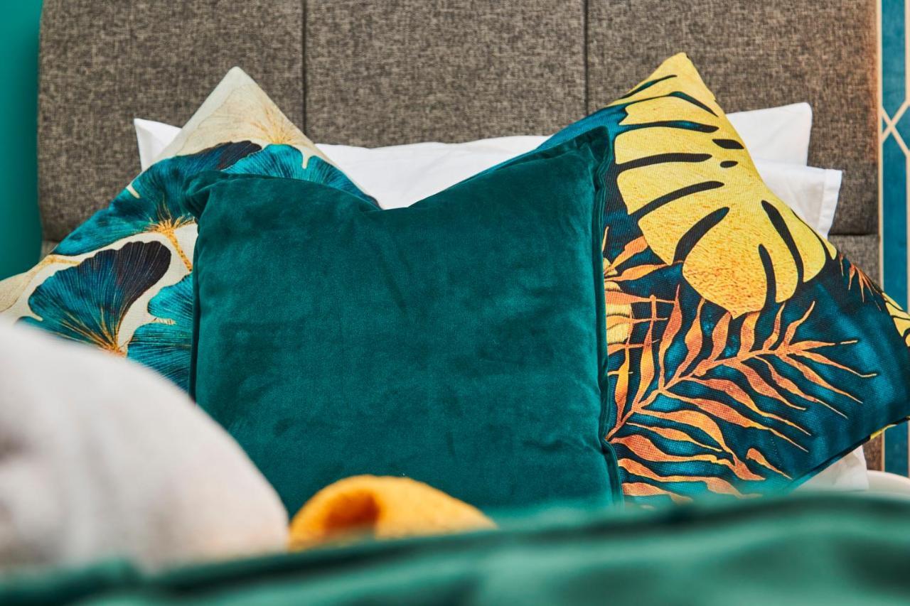 Boutique Bath Apartment Free Parking 외부 사진